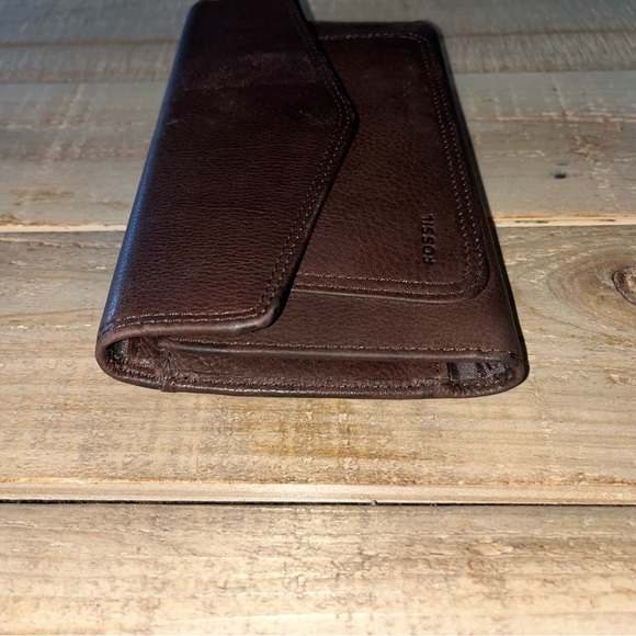 Fossil Brown Leather Wallet - Picture 4 of 6